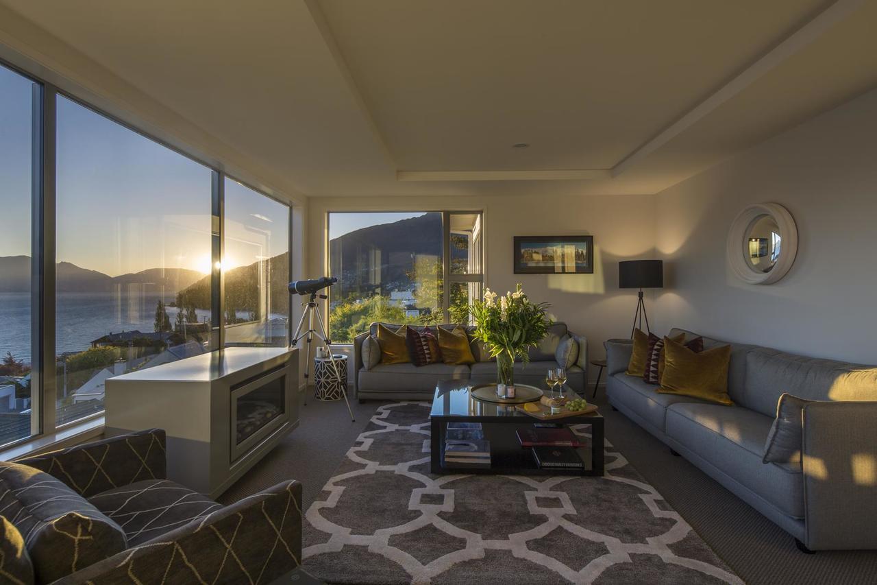 Lakefront Luxury By Amazing Accom Queenstown Buitenkant foto